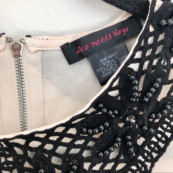 3/$23 Leo meets Virgo Chiffon top - Picture 3 of 6